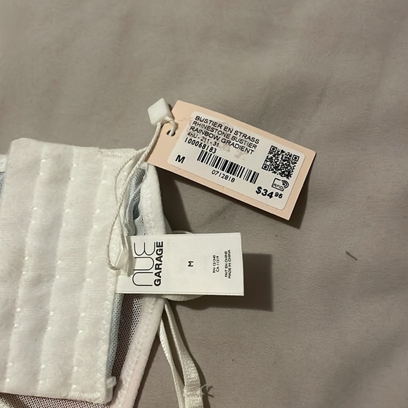 Sparkly Corset - Picture 3 of 3